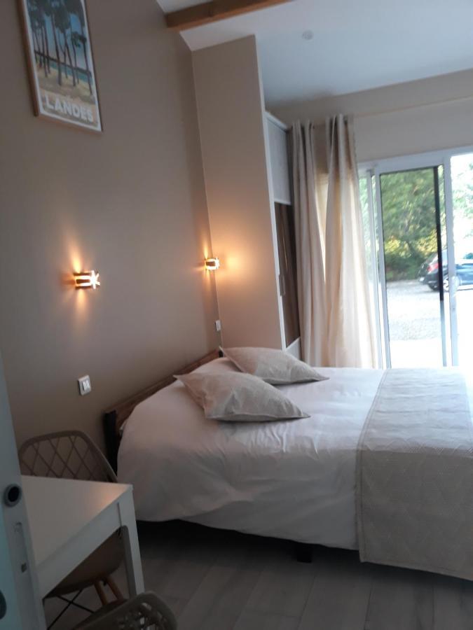 Chambre D'Hotes Du Pin Pey Bagian luar foto